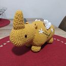 Mi proyecto del curso: Diseño y creación de amigurumis. Un proyecto de Artesanía, Diseño de juguetes, Tejido, DIY, Crochet, Amigurumi y Diseño textil de Camila Camacho - 16.08.2022