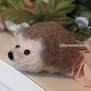 Wool Felting - Hedgehog. Textile Design, and Sculpture project by Renee Clark - 08.22.2022