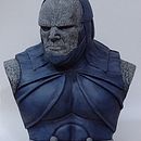 Busto Darkseid. Un proyecto de Escultura, Bellas Artes, Cine, vídeo, televisión, Cómic, Cine y Televisión de Gabriel Berenguera - 26.08.2022
