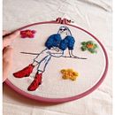 Mi proyecto del curso: Bordado de imágenes de moda con needle felting Ein Projekt aus dem Bereich Stickerei, Nadelfilzen und Textildesign von Luciana Lescano - 06.09.2022