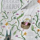 Final book cover for my interpretation of The Secret Garden . Een project van Traditionele illustratie,  Beeldende kunst, Schilderij, Tekening met potlood,  Tekening, Aquarelschilderen, Kinderillustratie y Verhaallijn van sunburntlemur5 - 07.09.2022