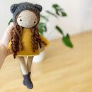Autumn the Bear Girl. Un proyecto de Artesanía y Diseño de Joanna Kienmeyer - 18.09.2022