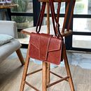 Meu projeto do curso: Design profissional de bolsas de couro . % selma_bruno tarafından hazırlanan Tasarım, Aksesuar Tasarımı, Sanat ve El Sanatları, Moda Tasarımı, Ve Dikiş projesi - 09.15.2022