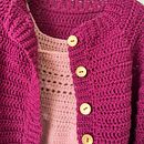 Mi proyecto del curso:  Top-down: prendas a crochet de una sola pieza. Un progetto di Fashion design, Fiber Art, DIY, Uncinetto e Textile Design di Alejandra Mauro - 17.09.2022