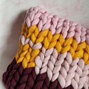 Cojines | Decoración . Un proyecto de Diseño, Decoración de interiores y Tejido de Florencia Molina Kovalchuk - 10.08.2018
