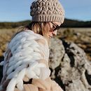Cárdigan | Moda. Un proyecto de Diseño y Tejido de Florencia Molina Kovalchuk - 18.08.2022
