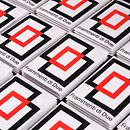 Fragmentos de dos. Un proyecto de Diseño gráfico, Tipografía, Br, ing e Identidad y Serigrafía de Matteo Campostrini - 30.09.2022