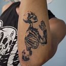 Meu projeto do curso: Tatuagem em meu amigo . Projekt z dziedziny Trad, c i jna ilustracja użytkownika Mateus Prado - 22.08.2022