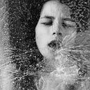 Mi proyecto del curso: Fotografía híbrida para la experimentación creativa. Un proyecto de Fotografía, Retoque fotográfico, Fotografía artística, Fotografía analógica y Autorretrato Fotográfico de Sarai Arenas Restrepo - 19.10.2022