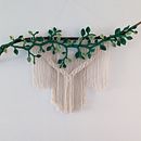 Mon projet du cours : Macramé en relief : créez une tenture murale botanique. Een project van Craft,  Interieur, Textiel, Macramé y Textielontwerp van Gabrielle Roch - 02.10.2022