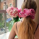 scrunchies XXL. Un proyecto de Ilustración tradicional y Diseño de producto de Daria Solak - 16.11.2022