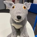 My project for course: Knitting Realistic Stuffed Animals: Make a Puppy from Yarn. Tecido, DIY, Tricô, e Design têxtil projeto de Tracey Bryan - 22.11.2022