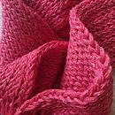 Cachecóis Artesanais. Un projet de Artisanat, Création de costumes, Créativité , et Design textile de Clarice Sá - 20.12.2022
