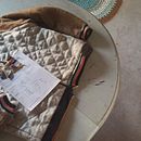 Mi proyecto del curso: Corte y confección de una cazadora bomber desde cero. Een project van  Modeontwerp, Naaiwerk y Patroonontwerp en kleermakerij van Fiona Capdevila - 09.01.2023