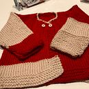 Mi proyecto del curso: Tejido de punto para prendas infantiles. Projekt z dziedziny Projektowanie mod,  Tkactwo, DIY, Dziewiarstwo Ręczne, Wzornictwo tekst, liów i Craft użytkownika Montse Ameneyros - 15.01.2023