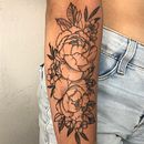 Meu projeto do curso: Tatuagem botânica com pontilhismo Ein Projekt aus dem Bereich Traditionelle Illustration, Tattoodesign und Botanische Illustration von jessperini_1 - 20.01.2023