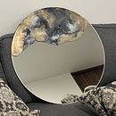 Mi proyecto del curso: Arte con resina: diseña espejos únicos. Arts, Crafts, Furniture Design, Making, Interior Design, Product Design, and DIY project by luceroguerramorales - 01.24.2023