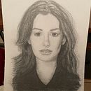 Anne Hathaway. Portrait Drawing, Pencil Drawing, and Drawing project by Andrea Reynaud - 01.27.2023