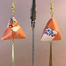 My project for course: Paper Jewelry-Making with Origami Techniques. Un progetto di Design di accessori, Artigianato, Design di gioielli, Papercraft, Fashion design e DIY di carolinek_chan - 29.01.2023