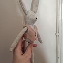 My project for course: Designing and Making Your Own Soft Toy . % asikoutsogianni tarafından hazırlanan Karakter Tasarımı, Sanat ve El Sanatları, O, uncak Tasarımı, Dikiş, Ve Kalıpçılık ve Elbise Dikimi projesi - 02.01.2023