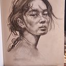 Mi proyecto del curso: Retrato realista al carboncillo . Ilustrație tradițională, Arte plastice, Desen, Desen de portret și Desen realist de Jeannette Johannsen-Evans - 02.09.2023