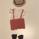 My project for course: Amigurumi: Design Clothing, Hair and Accessories. Un progetto di Artigianato, Design di giocattoli, Fiber Art, Uncinetto, Amigurumi e Textile Design di Ana Fox - 09.02.2023