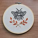 Bordados feitos até agora por mim #monarchbutterflyDomestika. Een project van Borduurwerk van Ana Clara Barbosa Camelo - 27.02.2023