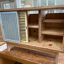 Shoe Cabinet with Two Doors. Un progetto di Falegnameria  di rollingupmysleeves - 01.03.2023