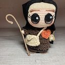 Mi proyecto del curso: Amigurumis: personas tejidas a crochet. Un projet de Artisanat, Conception de jouets, Art textile, Crochet, Amigurumi , et Design textile de Elizabeth Jaime - 24.03.2023
