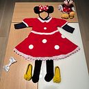 Minnie costume design. Een project van  Modeontwerp van Ariana Villalonga - 25.01.2023