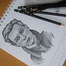 Mi proyecto del curso:  Dibujo de retrato artístico: captura expresiones auténticas. Un proyecto de Ilustración tradicional, Bellas Artes, Bocetado, Dibujo a lápiz, Dibujo, Dibujo de Retrato, Dibujo realista, Dibujo artístico y Dibujo anatómico de droptellez2164 - 21.03.2023