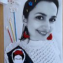 Eu e Frida Kahlo-papel bordado. Un proyecto de Bellas Artes, Collage y Diseño textil de Silvia Morais - 25.03.2023