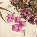 Meu projeto do curso: Criação de joias com técnicas de origami em papel. Un progetto di Design di accessori, Artigianato, Design di gioielli, Papercraft, Fashion design e DIY di Tatiana Masuno - 29.03.2023