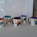 Meu projeto do curso: Ilustração floral sobre cerâmica. Un progetto di Illustrazione tradizionale, Artigianato, Belle arti e Ceramica di Stella Di Souza - 01.04.2023