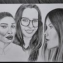 My project for course: Portrait Sketchbooking: Explore the Human Face. Un progetto di Bozzetti, Disegno, Disegno di ritratti, Disegno artistico e Sketchbook di Kristína Bujnovská - 02.04.2023