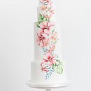 My project for course: Floral Cake Design: Paint with Cocoa Butter. Un proyecto de Artesanía, Pintura y DIY de Emily Hankins - 06.04.2023