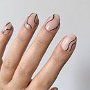 Mi proyecto del curso: Introduccion al nailart. Un progetto di Design, Illustrazione tradizionale, Pittura, Pattern design e Pittura decorativa di Melina Abregú - 12.04.2023