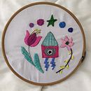 Mi proyecto del curso: Bordado contemporáneo con puntos tradicionales mexicanos. Arts, Crafts, Embroider, Fiber Arts, and Textile Design project by Viridiana Espino Melo - 04.14.2023