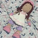 Mi proyecto del curso: Elaboración de muñecas amigurumi románticas. Un proyecto de Artesanía, Diseño de juguetes, Tejido, Crochet, Amigurumi y Diseño textil de Duls Karol - 29.04.2023