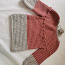 My project for course: Garment and Pattern Design with Top-Down Crochet . Desain Aksesori, Desain Busana, Seni Serat, DIY, Dan Merenda proyek oleh Terezia Crisan - 05.12.2023