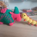 Il mio progetto del corso: Design e creazione di amigurumi . % falda_claire tarafından hazırlanan Sanat ve El Sanatları, O, uncak Tasarımı, El, af Sanatları, Kendin Yap, Tığ işi, Amigurumi, Ve Tekstil Tasarımı projesi - 05.14.2023