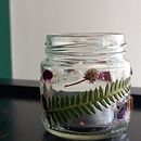 Meu projeto do curso: Técnicas básicas para prensar flores e plantas. Artesanato, Artes plásticas, Colagem, DIY, e Design floral e vegetal projeto de Joana Cláudia Ribeiro - 15.05.2023