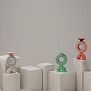 Mantra. A Smart lamp to live more connected to life and less to social networks . Design de produtos projeto de Linda Apicella - 28.09.2022