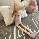 Il mio progetto del corso: Design e confezione di pupazzi di stoffa Ein Projekt aus dem Bereich Design von Figuren, H, werk, Spielzeugdesign, Nähen, Nähen, Schnittmuster und Kreativität von Daniela Puglisi - 25.05.2023