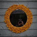 Espejo Lahuen Amarillo. Een project van Craft e Interieurontwerp van Natalia Brahm Jiménez - 28.05.2023