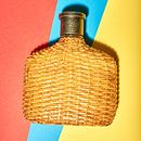 John Varvatos Artisan: Iniciación a la fotografía creativa de producto. Un proyecto de Fotografía, Fotografía de producto, Iluminación fotográfica y Fotografía digital de Sebastián Bakero - 07.06.2023