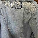 Mon projet du cours : Broderie : raccommodage de vêtements. Een project van Borduurwerk, Naaiwerk, DIY, Upc, cling y Textielontwerp van claireludmila - 16.06.2023