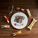 Mi proyecto del curso: Retratos de mascotas: técnicas para bordar pelaje . % Aisha Montalvo tarafından hazırlanan Sanat ve El Sanatları, Nakış, Ve Tekstil Tasarımı projesi - 06.17.2023