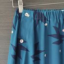 Jupe bleue pétrole  . Coasere de mathildehuet92 - 06.04.2023