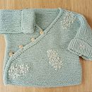 Meu projeto do curso: Tricô para roupas infantis. Een project van  Modeontwerp, Textiel, DIY, Breien y Textielontwerp van Lúcia Da Motta - 26.07.2023